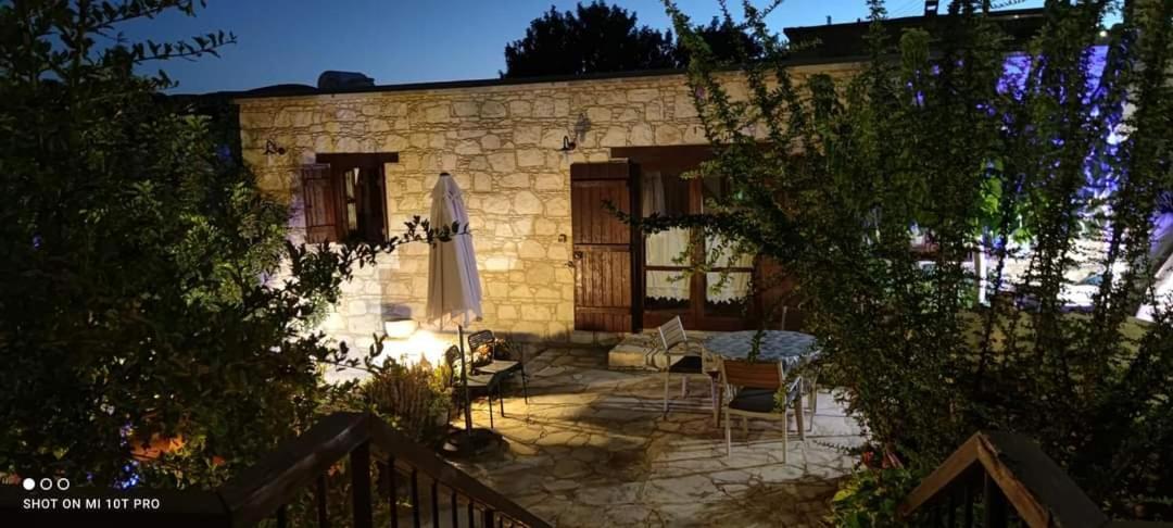 Polis Aliki'S House 1+ 2旅馆 外观 照片