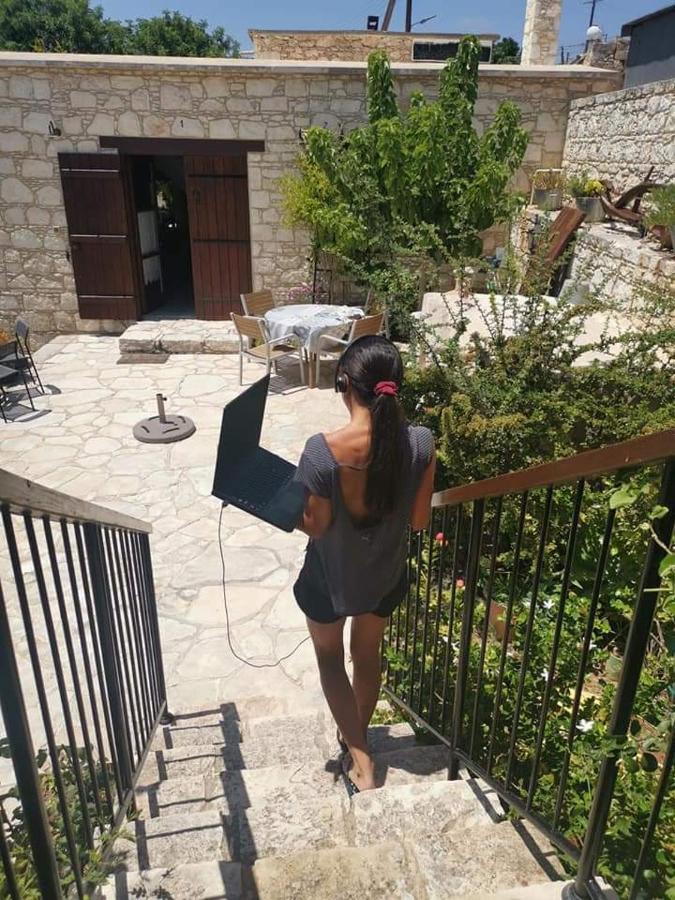 Polis Aliki'S House 1+ 2旅馆 外观 照片