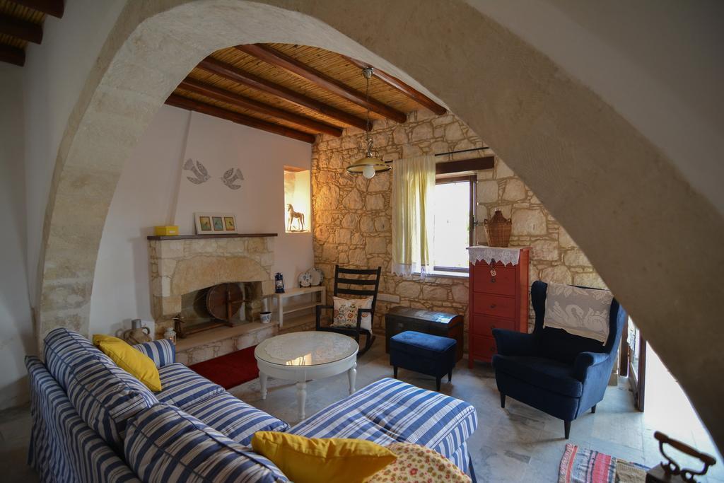 Polis Aliki'S House 1+ 2旅馆 客房 照片